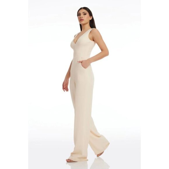 DRESS THE POPULATION Sandra Jumpsuit in Cream Size X-Large - Picture 11 of 13
